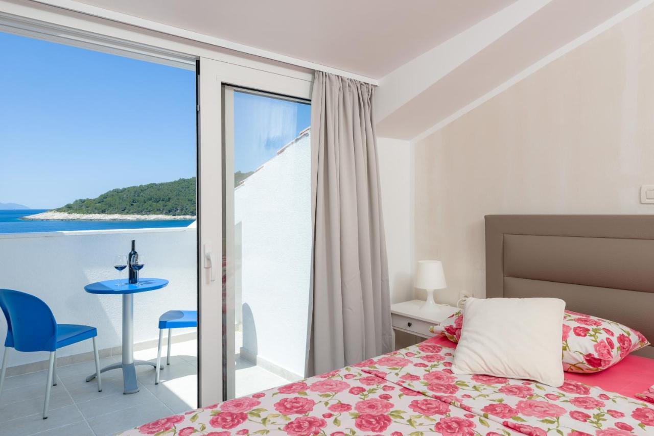 Luxury Bellavista Amazing Sea Holidays With Private Beach & Parking 밀나 외부 사진
