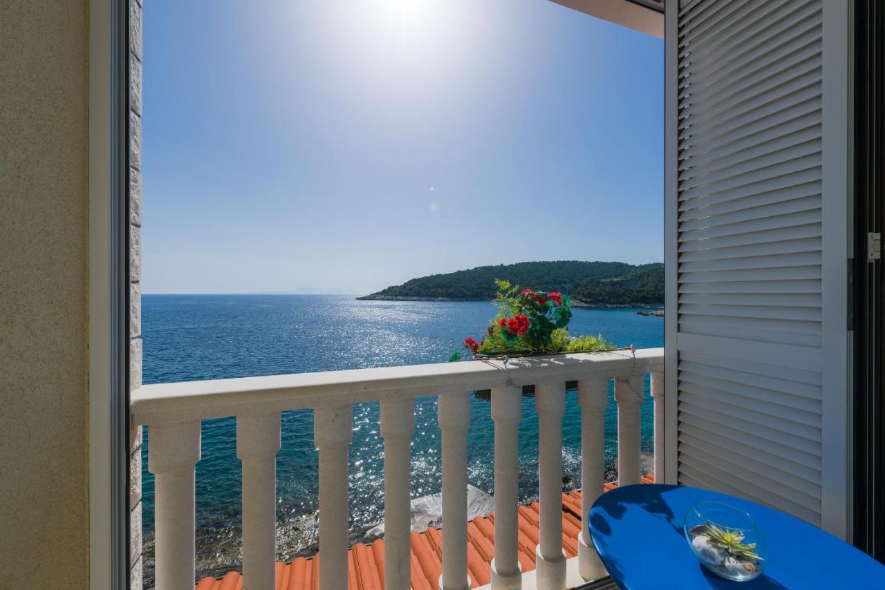 Luxury Bellavista Amazing Sea Holidays With Private Beach & Parking 밀나 외부 사진
