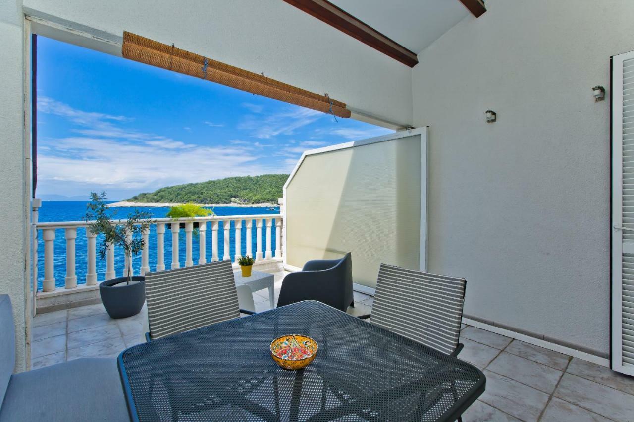 Luxury Bellavista Amazing Sea Holidays With Private Beach & Parking 밀나 외부 사진